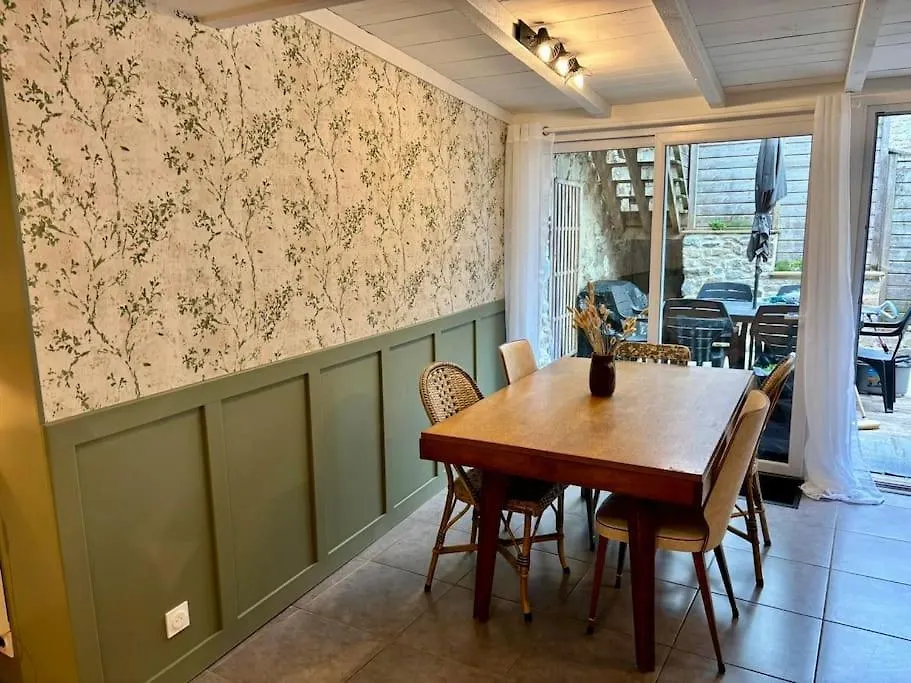 Appartement Rue Des Artistes Camaret-sur-Mer 0*,  France